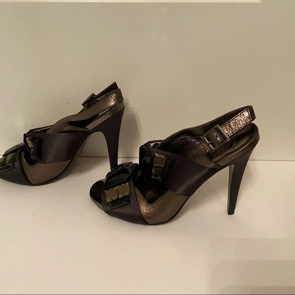TORY BURCH SHOES HIGH HEELS SILVER LEATHER BLACK GEMS BUCKLE STRAP SIZE 6 M